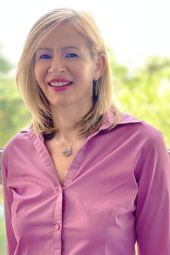 Η Μαρία Λάτσαρη το νέο μέλος στην κριτική επιτροπή του 30ου Πανελλήνιου Ποιητικού Διαγωνισμού ΚΟΥΡΟΣ ΕΥΡΩΠΟΥ της ΤΕΧΝΗΣ