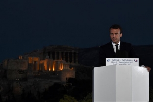 Στην Πνύκα και το ευρωπαϊκό όραμα Μακρόν επικεντρώνουν τα διεθνή ΜΜΕ