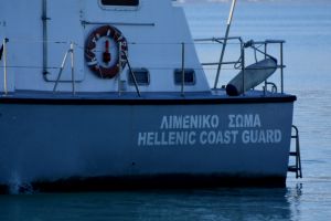 Χαλκιδική: Ώρες αγωνίας για τους δύο νέους 28 και 30 χρονών που παρασύρθηκαν από τα ρεύματα – Δυσκολεύει ο εντοπισμός όσο νυχτώνει