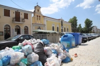 Σύγκρουση κυβέρνησης - δημάρχων για τα σκουπίδια της Πελοποννήσου