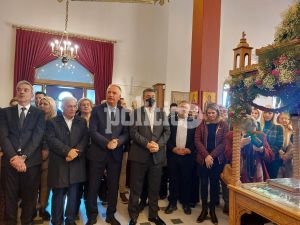 Με μεγαλοπρέπεια η Περιφορά Επιταφίου στα Κοιμητήρια Ευόσμου παρουσία του Μητροπολίτη κ. Βαρνάβα (ΒΙΝΤΕΟ – ΦΩΤΟ)