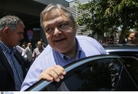 Βενιζέλος: Επικίνδυνη η σύνδεση του προσφυγικού με τη διαπραγμάτευση