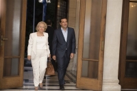 Στις 13:00 της Παρασκευής ορκίζεται η υπηρεσιακή κυβέρνηση - Ορκίστηκε η Βασ. Θάνου υπηρεσιακή πρωθυπουργός