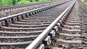 Σοβαρή σιδηροδρομική σύγκρουση κοντά στο Μπέντφορντ: Ένας νεκρός και πολλοί τραυματίες