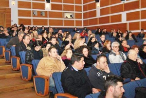 Απονομή βεβαιώσεων από το Κέντρο Δια Βίου Μάθησης