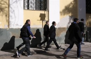 Οι εκβιαστές των ΜΜΕ και ο «Αρχιμανδρίτης»