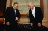 Παπανδρέου σε Βενιζέλο: Συνέδριο και εκλογή προέδρου από τη βάση