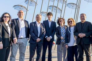Η ELVIAL στήριξε την αποκατάσταση του έργου «Ομπρέλες» του Γιώργου Ζογγολόπουλου στη Θεσσαλονίκη
