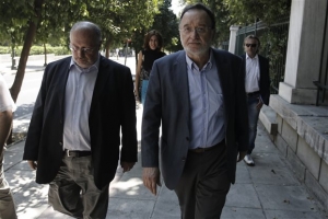 Συνάντηση Λαφαζάνη-Μεϊμαράκη και μπαράζ επαφών με κοινωνικούς φορείς