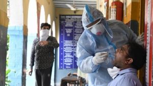 Ινδία: Κοντά στα 7.800 κρούσματα και 306 θάνατοι το τελευταίο 24ώρο