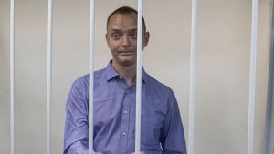 Ρώσοι εισαγγελείς ζήτησαν να επιβληθεί ποινή κάθειρξης 24 ετών στον πρώην δημοσιογράφο Ιβάν Σαφρόνοφ