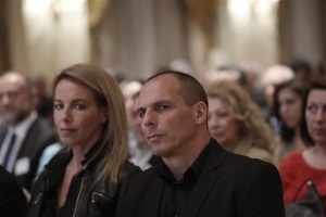 Ο Γιάνης Βαρουφάκης για τον προπηλακισμό του στα Εξάρχεια