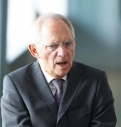 Μετά το «Nein» του Σόιμπλε, η ώρα της Μέρκελ