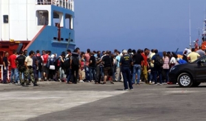 Στον Πειραιά δύο πλοία από τη Μυτιλήνη, με 4.225 μετανάστες