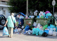 Βουνό τα σκουπίδια - Θολώνουν το τουριστικό πρόσωπο της Ελλάδας