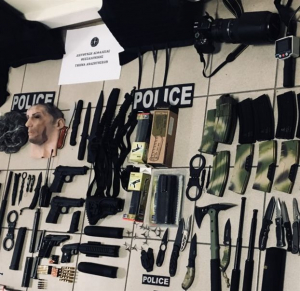Αποθήκη όπλων έκανε τα 3 σπίτια του 35χρονος που συνελήφθη για εμπορία ναρκωτικών