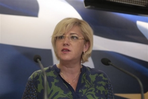 Κ.Κρέτσου: Έτοιμοι να τροποποιήσουμε προγράμματα της ΕΕ λόγω προσφυγικού