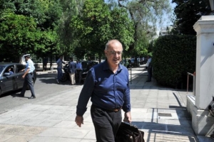 ΝΔ: Επίθεση σε Μάρδα για τη δήλωση περί «πρόσφυγων-επενδυτών»
