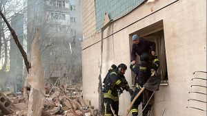 Αυξάνονται οι θάνατοι στην Ουκρανία: 31 νεκροί από το πλήγμα στην Τερνοπίλ