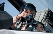 Μαριάμ αλ Μανσούρι: Η πιλότος που βομβαρδίζει τους τζιχαντιστές