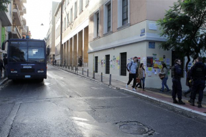 «Κραυγή αγωνίας» καθηγητών για την κατάσταση στη Νομική Αθηνών