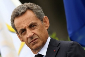 Le Monde: Οι ΗΠΑ κατασκόπευαν τον Σαρκοζί