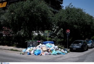 ΥΠΕΣ: Aνοίγει ο δρόμος για ιδιώτες στην αποκομιδή