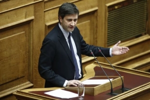 Χουλιαράκης: Ταυτόχρονα τα επεκτατικά και τα περιοριστικά μέτρα