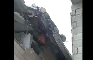 Εγκλωβισμένο παιδί κλαίει και καλεί σε βοήθεια στην Τουρκία – Σπαρακτικό βίντεο