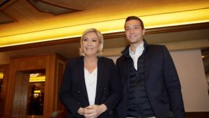 Στον Έβρο στελέχη του ακροδεξιού κόμματος της Λεπέν
