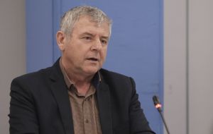 Γιαννάκος: Πέντε μήνες δεν έχει γίνει προληπτικός έλεγχος στους υγειονομικούς για κορονοϊό