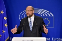 Σουλτς: Να καταθέσει η Βρετανία αίτηση εξόδου μέχρι την Τρίτη