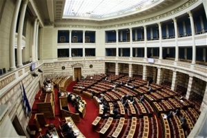 Στην Ολομέλεια το πόρισμα για τα δάνεια των ΜΜΕ (live)