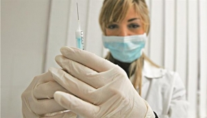 Ηλικιωμένος ανεμβολίαστος το πρώτο θύμα της γρίπης
