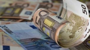 Μείωση των πλαστών χαρτονομισμάτων κατέγραψε η Ευρωπαϊκή Κεντρική Τράπεζα