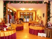 Ρούχα και τρόφιμα στο Χατζηκυριάκειο από τους εργαζόμενους της ΒΙΑΝΕΞ