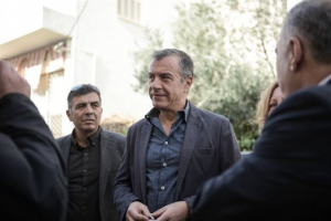 Θεοδωράκης: Χρέος μας να υπηρετούμε τον αληθινό πατριωτισμό
