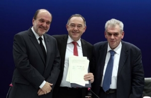 Αποστολή στη Γερμανία υπό τον Αλεξιάδη για την πάταξη της φοροδιαφυγής