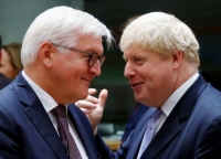 Στάινμαϊερ: Ταραχή προκαλούν στις Βρυξέλλες οι δηλώσεις του Τραμπ για το ΝΑΤΟ