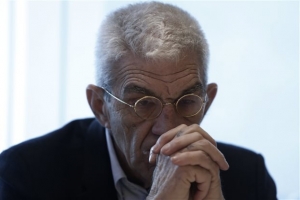 Μπουτάρης: Παρά τον άκομψο τρόπο της κυβέρνησης, θα δώσουμε τα αποθεματικά