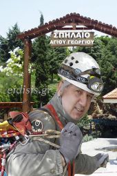 Αφιέρωμα: Όσο υπάρχουν άνθρωποι σαν τον Βασίλη Μακρίδη, η Ελλάδα δεν θα χαθεί