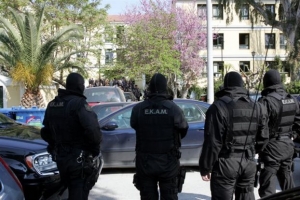 Η ΕΛ.ΑΣ. προετοιμάζεται «διά παν ακραίο ενδεχόμενο»