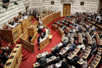Περικοπή βουλευτικής αποζημίωσης σε Μιχαλολιάκο, Κασιδιάρη και Ηλιόπουλο