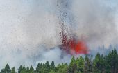 Καρέ καρέ η έκρηξη ηφαιστείου στο νησί Λα Πάλμα της Ισπανίας – Δείτε το συγκλονιστικό video