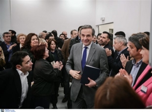 Με τη «συνταγή της κουτάλας» ο Σαμαράς στη ΝΔ