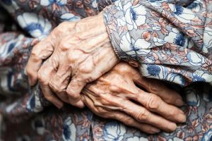 Όχι στο διαδίκτυο οι ανήμποροι γέροντες του Γηροκομείου Κιλκίς