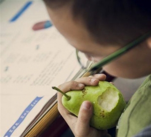 Ξεκινά η καμπάνια «Υιοθετήστε Ενα Σχολείο»