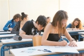 Πρεμιέρα των πανελλαδικών εξετάσεων την Δευτέρα