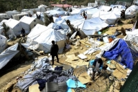 Απεργούν την Τετάρτη εργαζόμενοι στον καταυλισμό της Μόριας