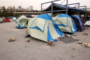 Ελάχιστες νέες αφίξεις προσφύγων στον Πειραιά